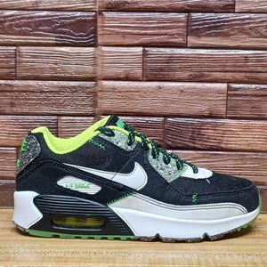 Nike Air Max Exeter Edition Black/White Size 5.5y Big Kids